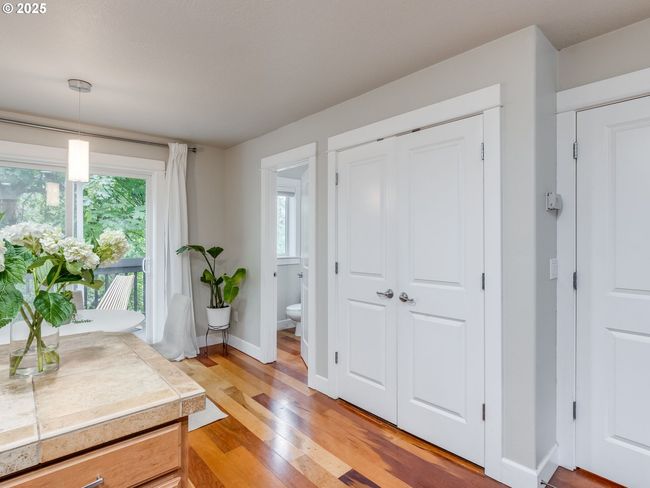 4819 Sw Beaverton Hillsdale Hwy, House attached with 2 bedrooms, 2 bathrooms and 2 parking in Portland OR | Image 9