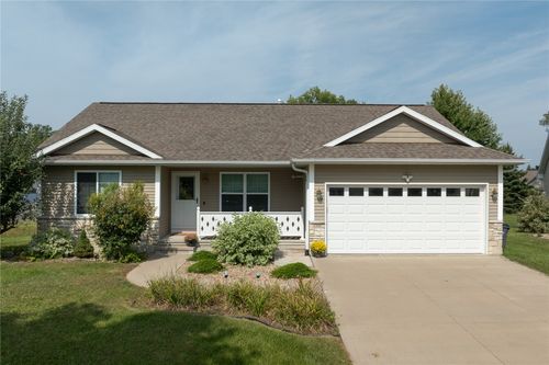 1308 Deer Run Ne, Cedar Rapids, IA, 52402 | Card Image