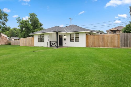 3734 Florinda St, Houston, TX, 77021-2536 | Card Image