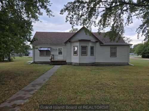 504 Lincoln Ave, Shelton, NE, 68876-9656 | Card Image