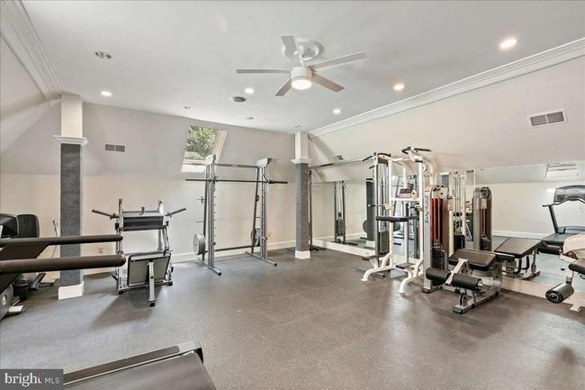 9324 Georgetown Pike, House other with 6 bedrooms, 9 bathrooms and null parking in GREAT FALLS VA | Image 41