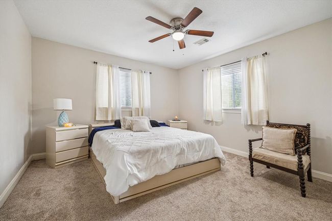 Generous size bedroom upstairs. new carpet 2022. | Image 25