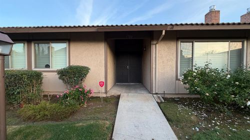 apt-101-1780 W Santa Ana Ave, Fresno, CA, 93705-0272 | Card Image