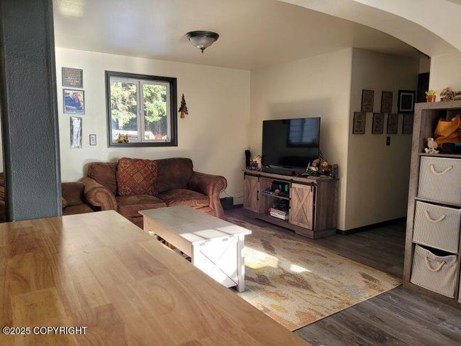 kitch to hall 1 | Image 8