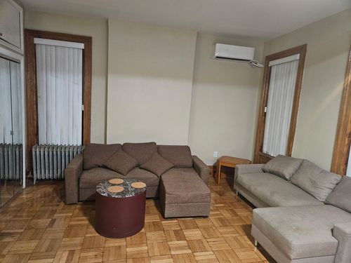 939 E 156th St, Bronx, NY, 10455-1930 | Card Image