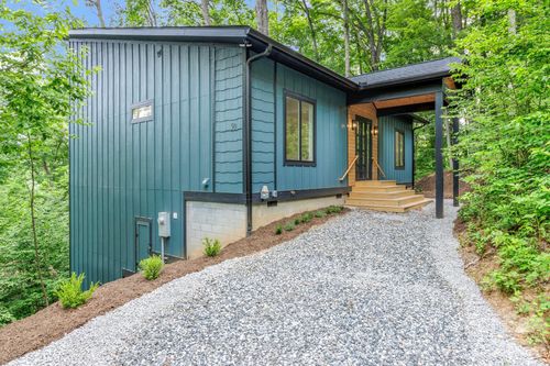 50 Sleeping Bear Rdg, Maggie Valley, NC, 28751-0890 | Card Image