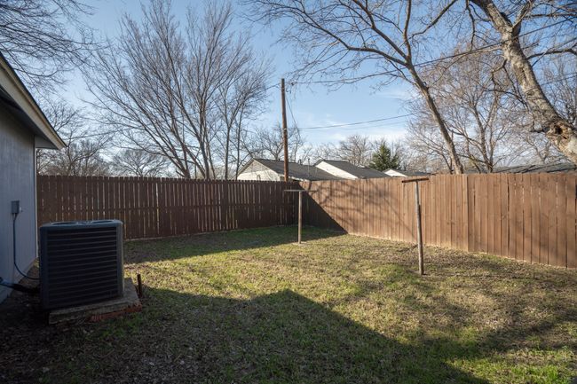 7113 Maple Park Dr, House other with 3 bedrooms, 2 bathrooms and null parking in Richland Hills TX | Image 33