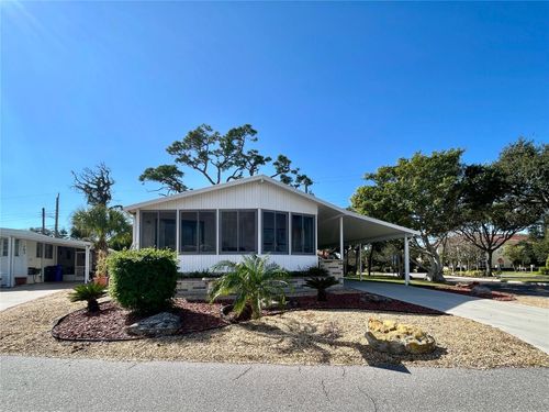 701 S Green Cir, VENICE, FL, 34285-2917 | Card Image