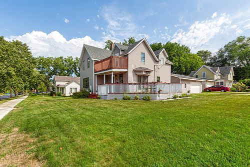 227 3rd Ave Sw, Faribault, MN, 55021-6041 | Card Image