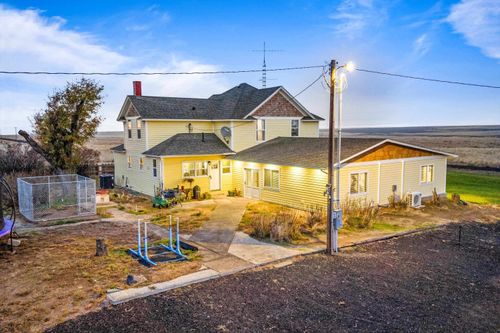 529 E Urquhart Rd, Ritzville, WA, 99169-9794 | Card Image