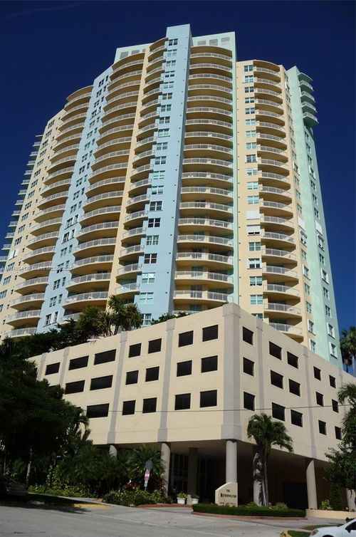 apt-2203-2475 Brickell Ave, Miami, FL, 33129-2483 | Card Image