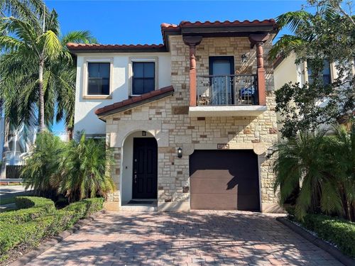 10375 Nw 70th Ln, Doral, FL, 33178-3232 | Card Image