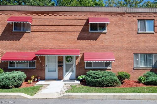 7-199 Dalepark Drive, Bedford, OH, 44146 | Card Image