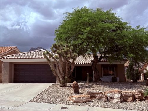 2617 Hope Forest Dr, Las Vegas, NV, 89134-7321 | Card Image