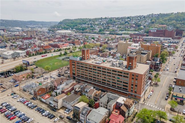 2113 Wharton St, House other with 3 bedrooms, 2 bathrooms and null parking in Pittsburgh PA | Image 35