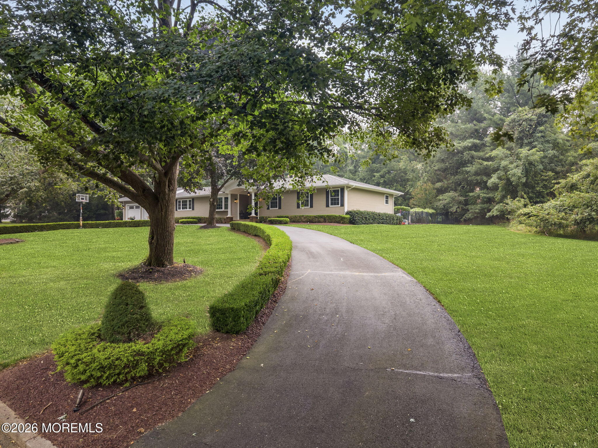 Residential in Colts Neck 4