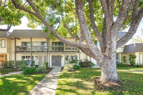 4102 Avenida Sevilla, Cypress, CA, 90630-3414 | Card Image