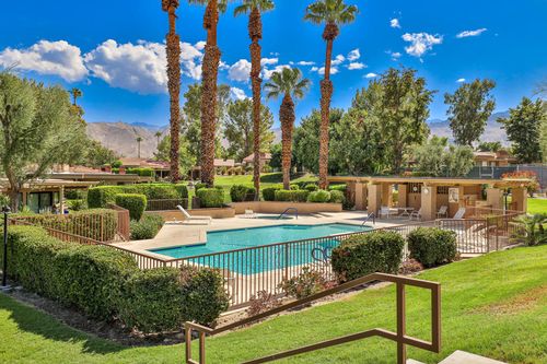 48992 Canyon Crest Ln, Palm Desert, CA, 92260-6738 | Card Image