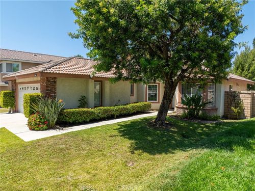 3321 Mountainside Dr, Corona, CA, 92882-8916 | Card Image