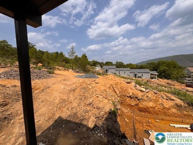 View of rear yard | Image 29