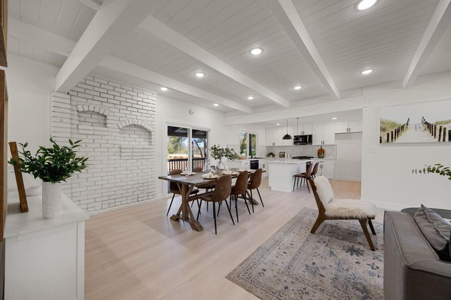 6085 Cavitt Stallman Rd, House other with 3 bedrooms, 2 bathrooms and null parking in Granite Bay CA | Image 4