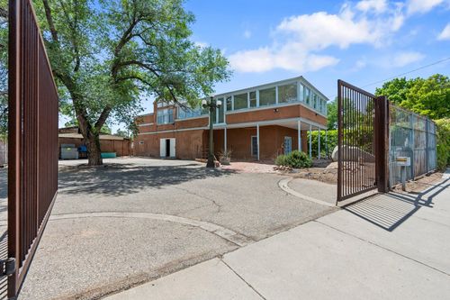1700 Mountain Rd Nw, Albuquerque, NM, 87104-1300 | Card Image