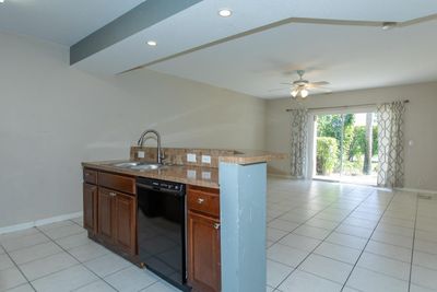 4563 Oak Terrace Drive, Condo with 3 bedrooms, 2 bathrooms and null parking in Greenacres FL | Image 3