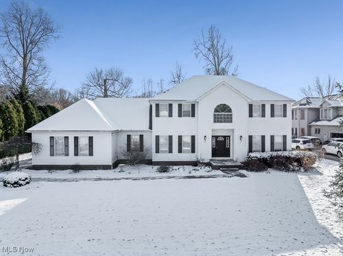 856 Birchwood Dr, Alliance, OH, 44601-5289 | Card Image