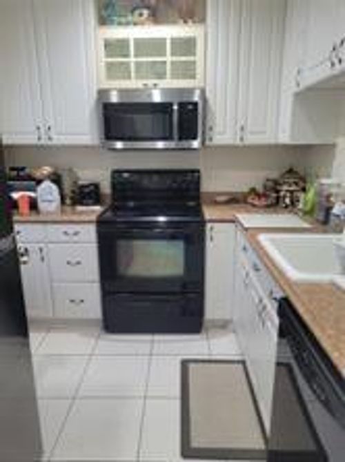 416-4805 Nw 35th St, Lauderdale Lakes, FL, 33319-5381 | Card Image