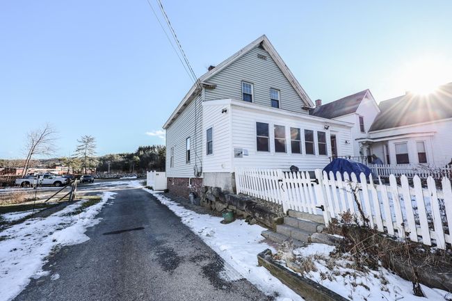 38 Island St, House other with 3 bedrooms, 1 bathrooms and null parking in Wilton NH | Image 4