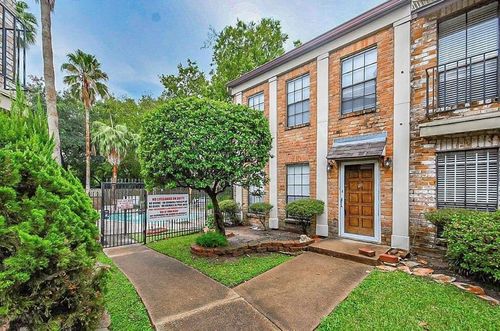 apt-306-5100 Allendale Rd, Houston, TX, 77017-6015 | Card Image