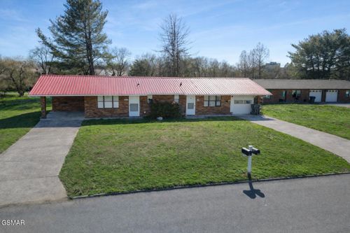 1273 Bluegrass Rd, Sevierville, TN, 37862-5202 | Card Image