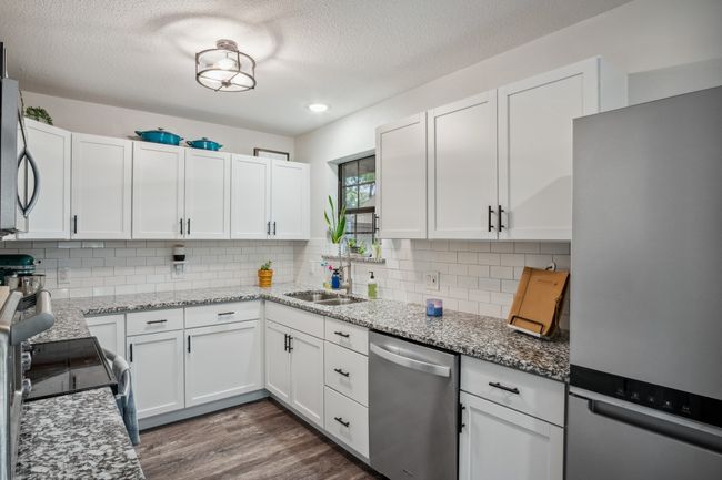 400 Rolling Hills Dr, House other with 3 bedrooms, 2 bathrooms and null parking in Midlothian TX | Image 12