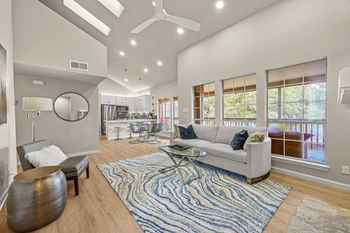 241-3809 Spicewood Springs Rd, Austin, TX, 78759-8958 | Card Image