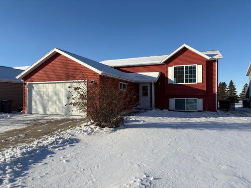 3127 30th St S, Moorhead, MN, 56560-6926 | Card Image