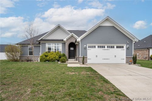 8802 Chestnut Hill Ct, Charlestown, IN, 47111-8953 | Card Image