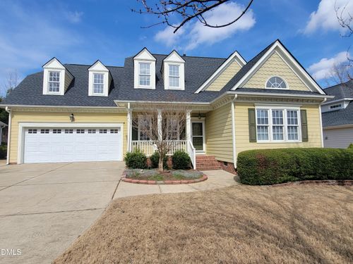 1347 Stone Lion Dr, Fuquay Varina, NC, 27526-5327 | Card Image
