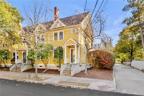 e-70 Oak St, Providence, RI, 02909-1932 | Card Image