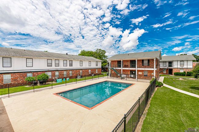 APT-93 - 3030 Congress Blvd, Condo with 2 bedrooms, 2 bathrooms and null parking in Baton Rouge LA | Image 12
