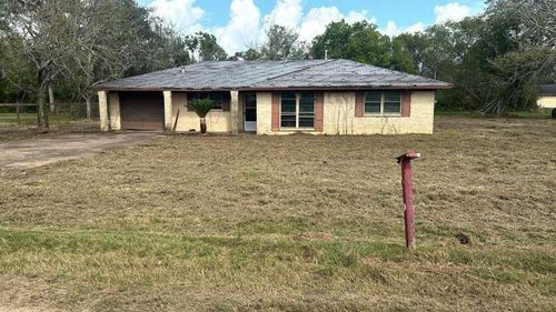 17064 County Road 798, Brazoria, TX, 77422-6608 | Card Image
