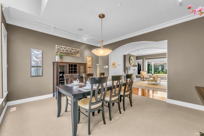 4683 Decourcy Court, House other with 4 bedrooms, 2 bathrooms and 4 parking in West Vancouver BC | Image 13