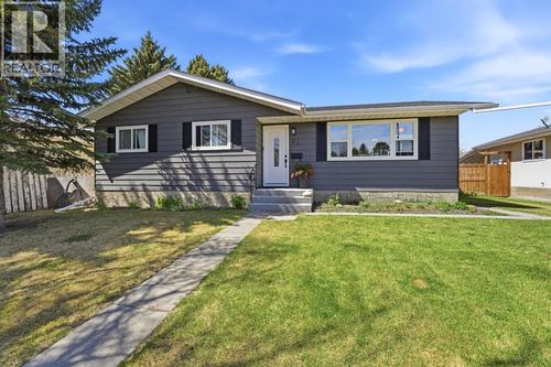 26 Odstone Green, Red Deer, AB, T4N5H9 | Card Image