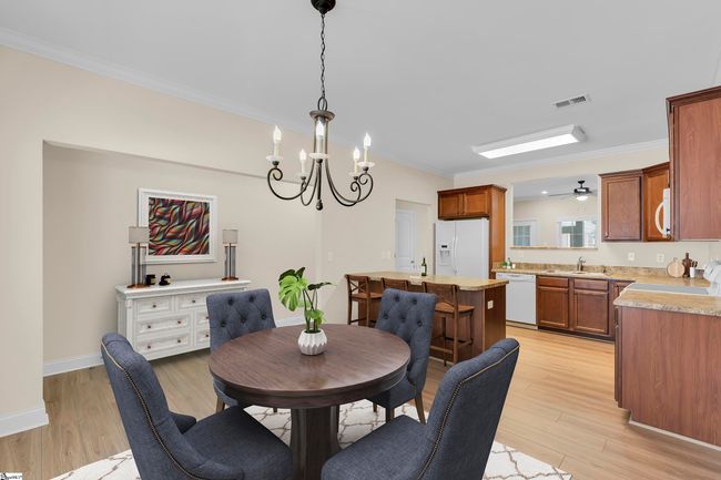 147 Trailside Ln, Townhouse with 3 bedrooms, 3 bathrooms and 1 parking in Greenville SC | Image 4