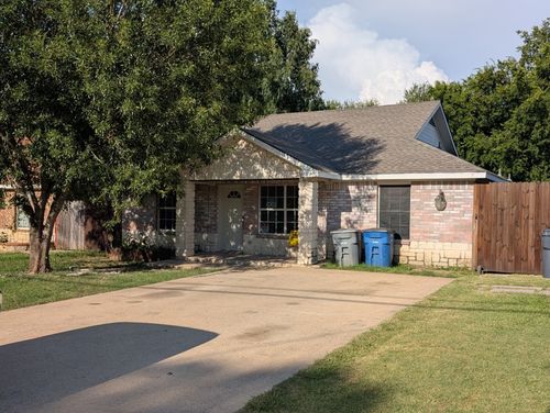 274 S Saint Augustine Dr, Dallas, TX, 75217-7246 | Card Image