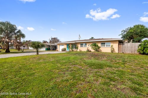 20 Ocean St, Merritt Island, FL, 32952-3105 | Card Image
