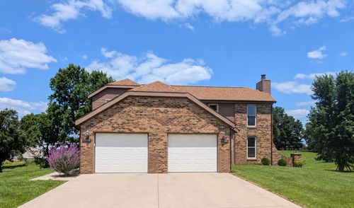 7018 Sherman Dr, Aurora, IN, 47001-9706 | Card Image