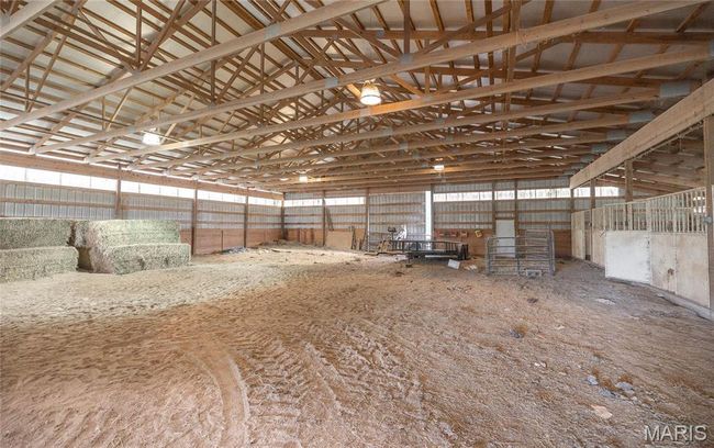 24265 Vinyard Rd, House other with 3 bedrooms, 2 bathrooms and 2 parking in Cuba MO | Image 38