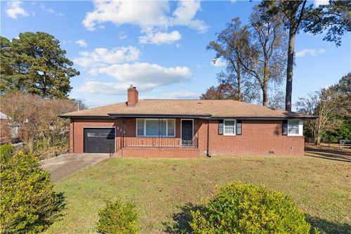 213 Mayflower Rd, Portsmouth, VA, 23701-1334 | Card Image