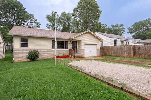1439 E Mcgee St, Springfield, MO, 65804-2410 | Card Image