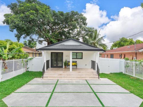 0-2171 Nw 49th St, Miami, FL, 33142-4069 | Card Image